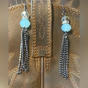 Vera Wang Earrings, NWOT